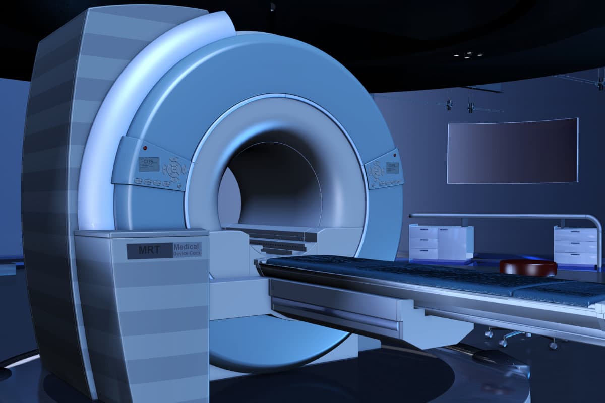 Mangnetresonanztomograph in einem futuristischen Röntgenraum
