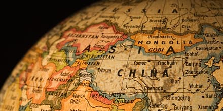 Asien_think_92572635_02