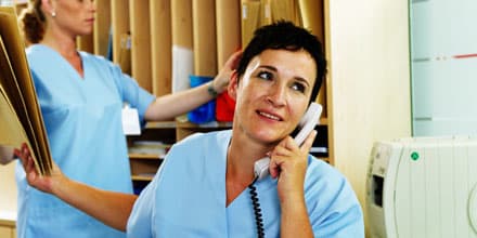 MFATelefon_th_200470814-001_02