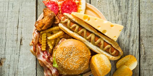 fettiges_Essen_iStock_a_namenko
