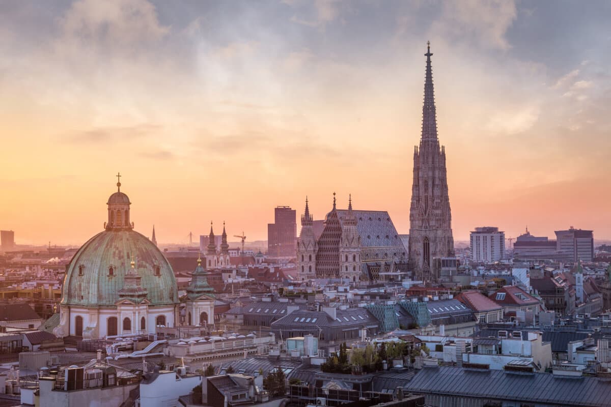 Skyline von Wien mit Stephansdom, Wien, Österreich