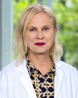 Dr. Sabine Sator