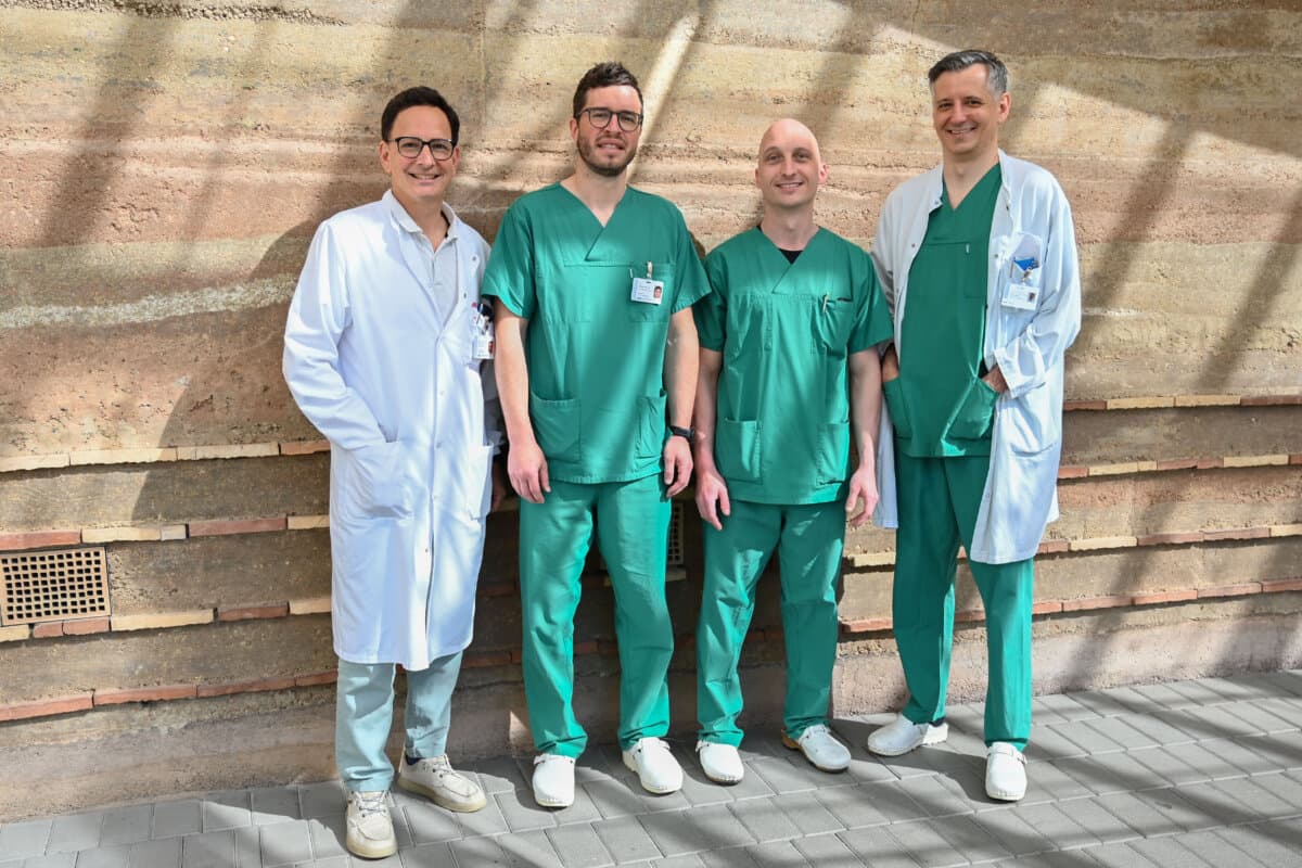 v.l.: Prim. Priv.-Doz. Dr. René El Attal (Orthopädie und Unfallchirurgie, LKH Feldkirch & Bludenz) OA Dr. Werner Ploner (Orthopädie und Unfallchirurgie) OA. Dr. Christian Knecht (Plastische, Rekonstruktive und Ästhetische Chirurgie) Prim. Priv.-Doz. Dr. Gabriel Djedovic, MBA (Plastische, Rekonstruktive und Ästhetische Chirurgie, LKH Feldkirch).