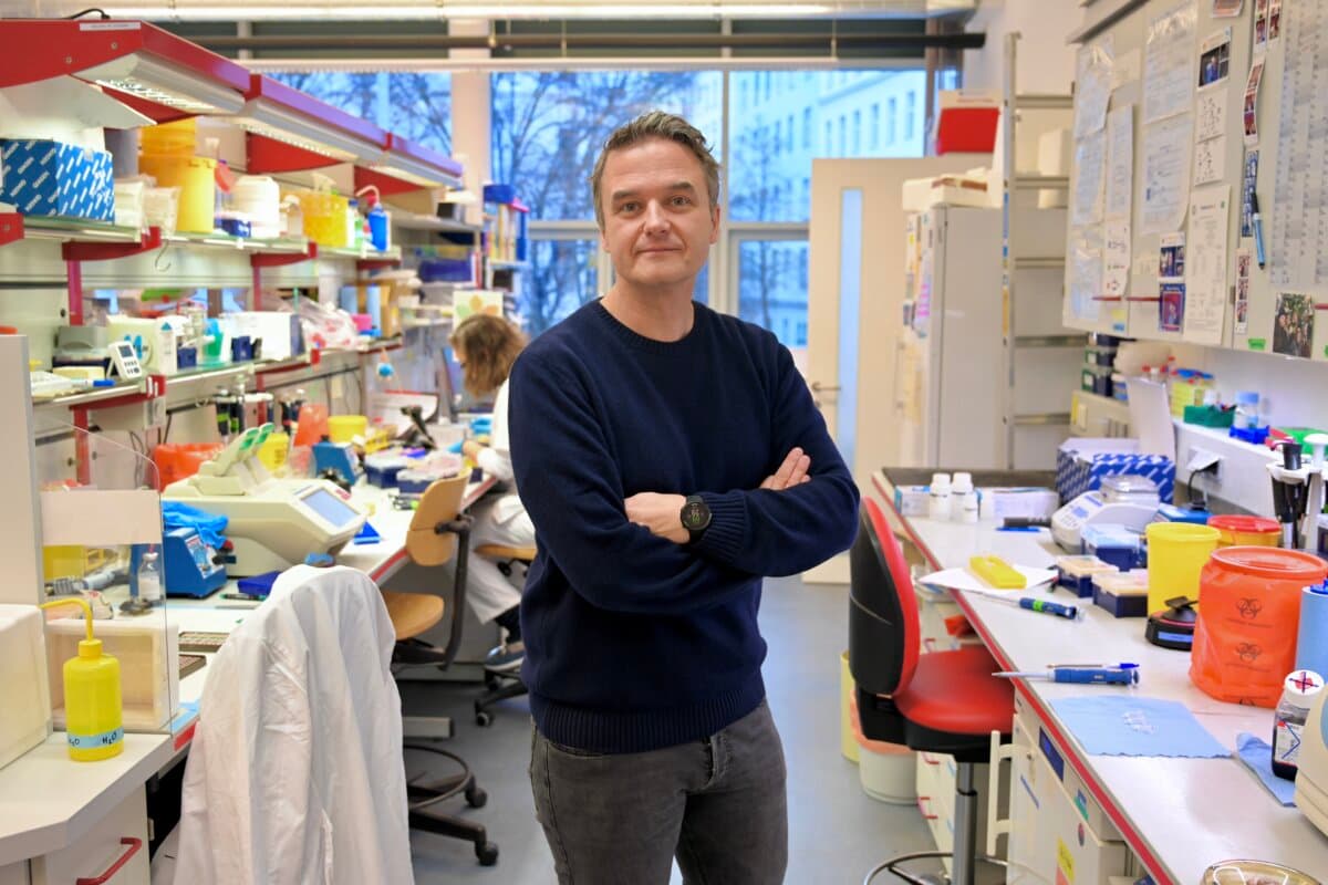 Prof. Florian Grebien