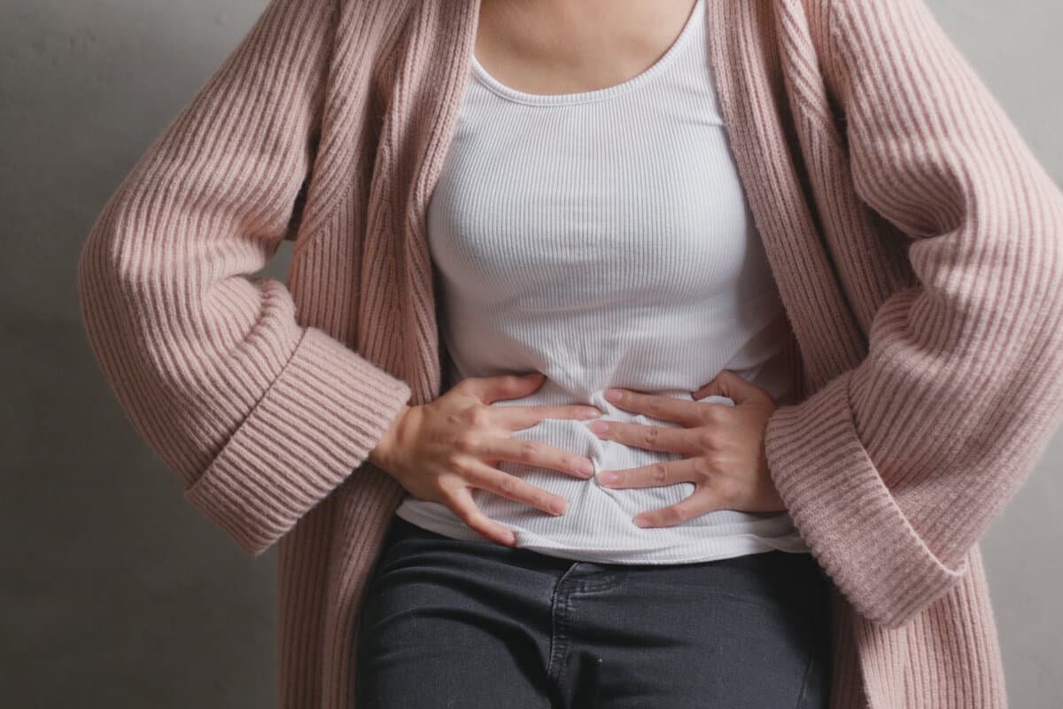 Woman suffer from stomach pain