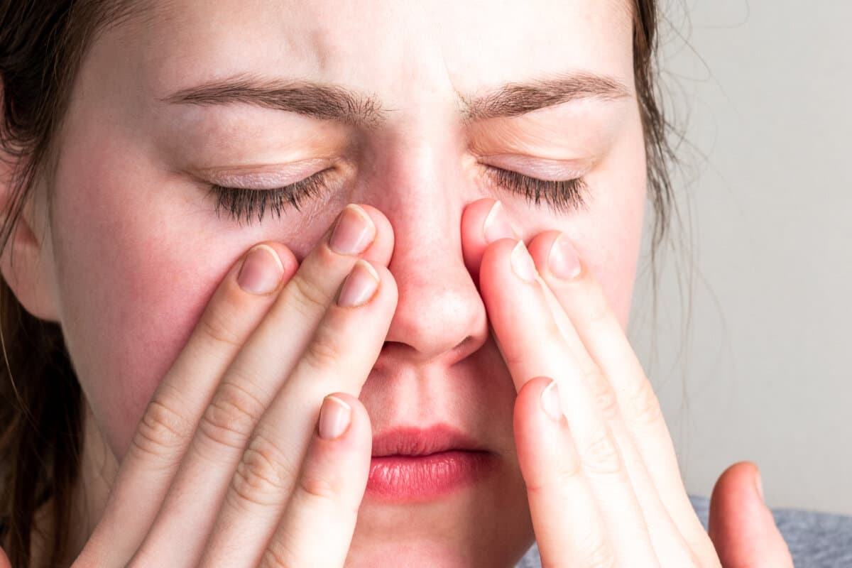Patientin mit Sinusitis