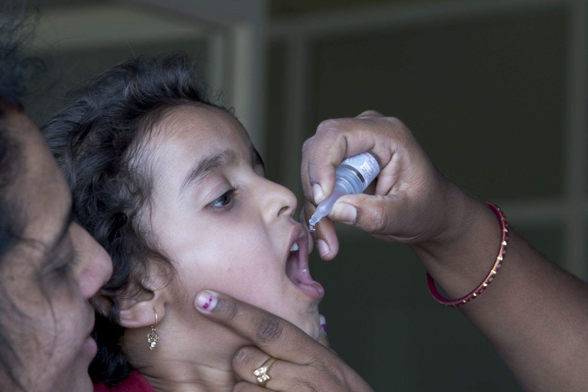 Polio, Impfstoff, Tropfen, Indien, Baby