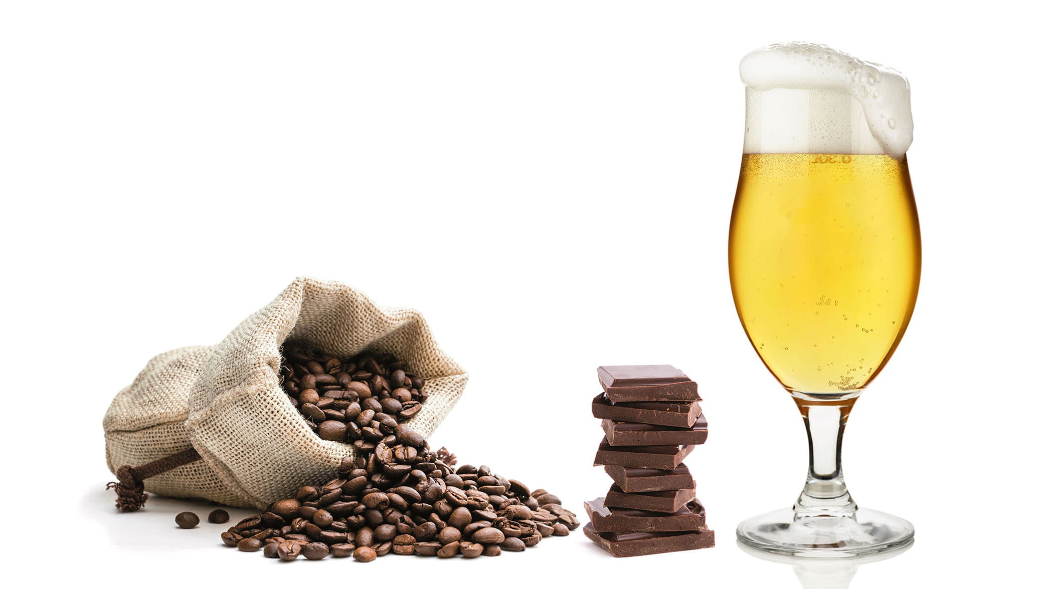 Foto Bier Schokolade und Kaffeebohnen
