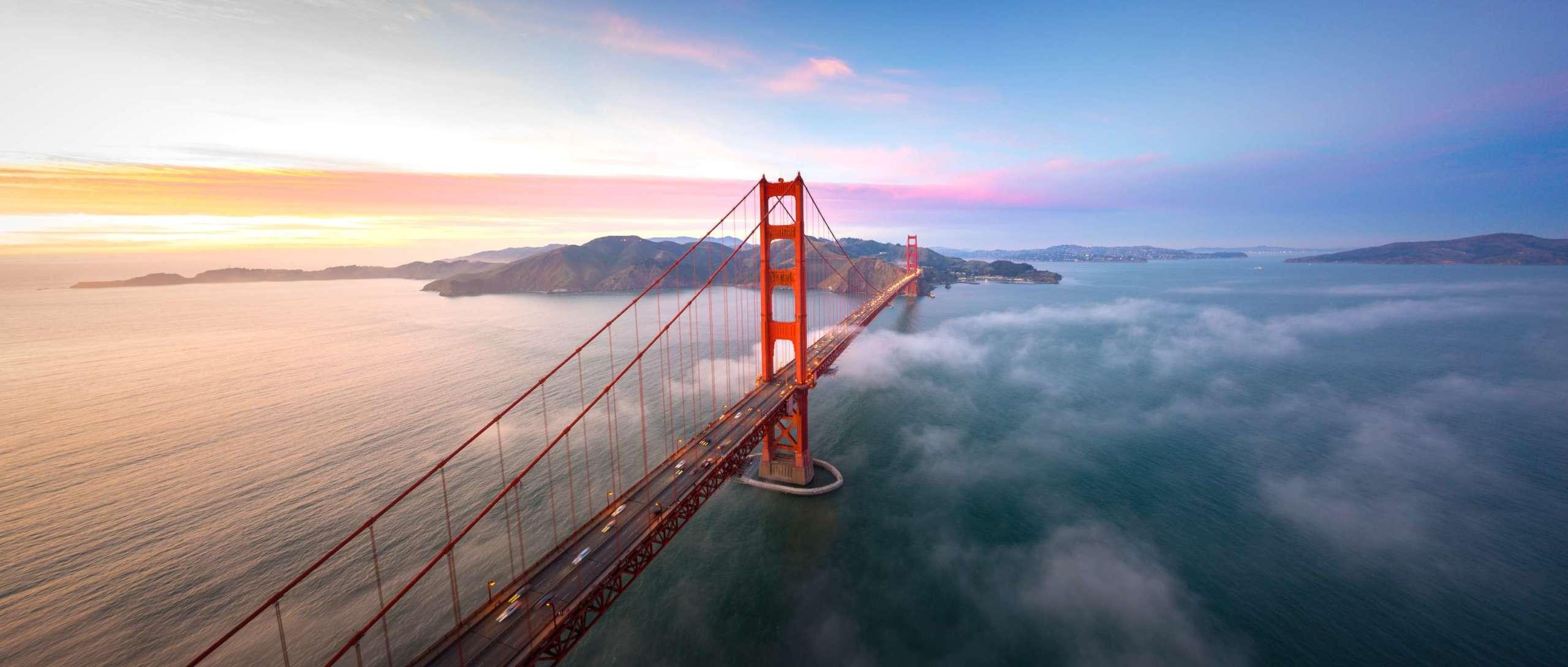 Golden Gate Bridge bei Sonnenuntergang Luftbild, San Francisco, Kalifornien