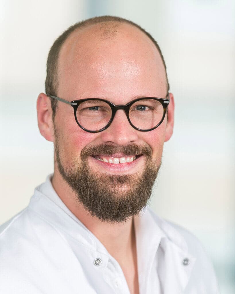 Dr. Richard Salomon