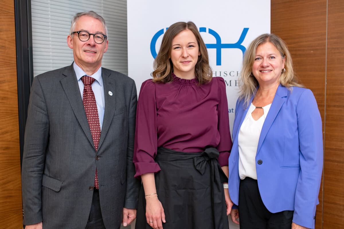Dr. Harald Schlögel, Claudia Bauer, Hilde Wolf (PK weilbliche Genitalverstümmelung)